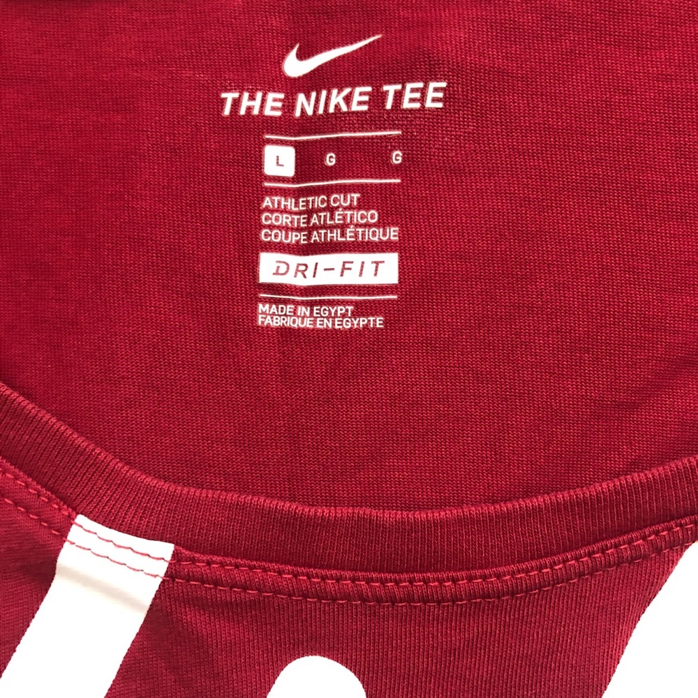 Nike tee - Picture 3 of 4